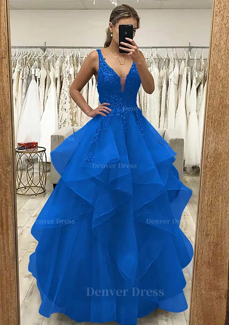 A-line V Neck Sleeveless Long/Floor-Length Tulle Satin Prom Dress With Lace Appliqued