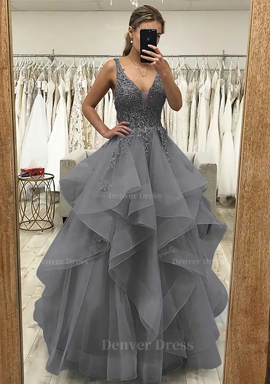 A-line V Neck Sleeveless Long/Floor-Length Tulle Satin Prom Dress With Lace Appliqued