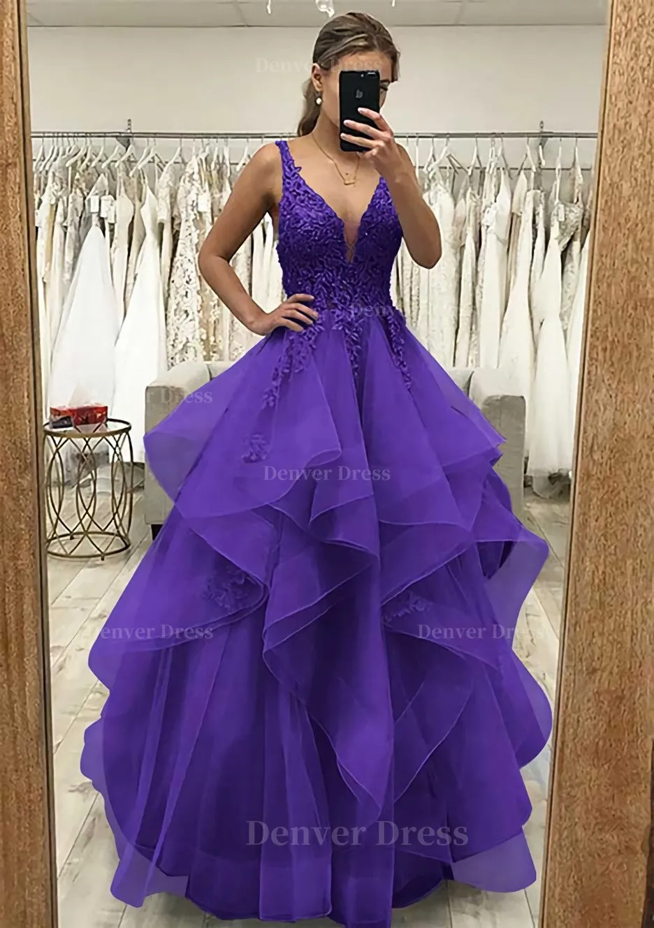 A-line V Neck Sleeveless Long/Floor-Length Tulle Satin Prom Dress With Lace Appliqued