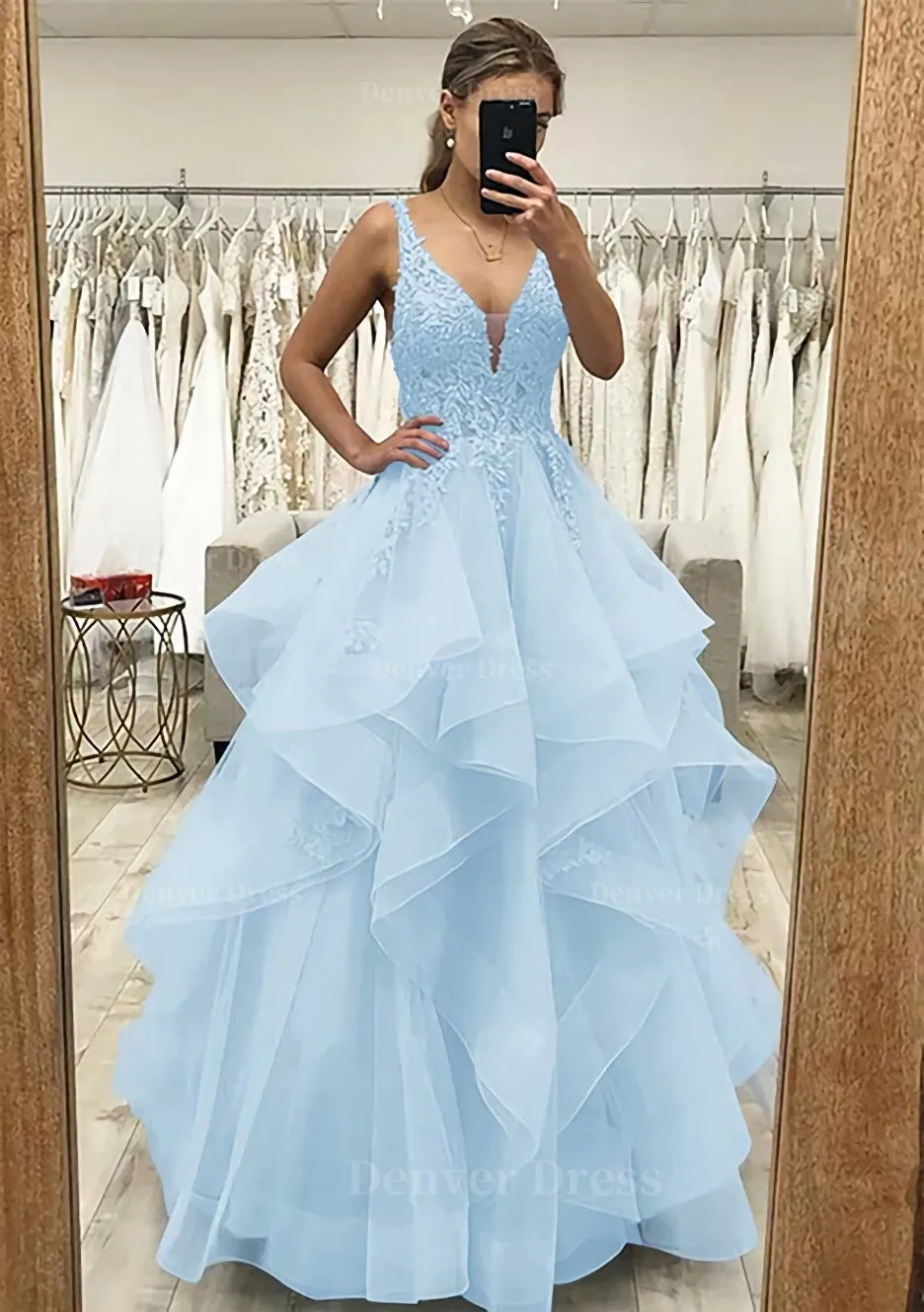 A-line V Neck Sleeveless Long/Floor-Length Tulle Satin Prom Dress With Lace Appliqued