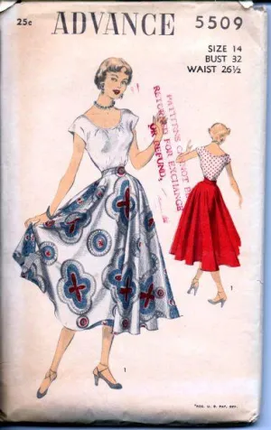 Advance 5509 Vintage 1940's Sewing Pattern Ladies Scoop Blouse Circle Swing Skirt