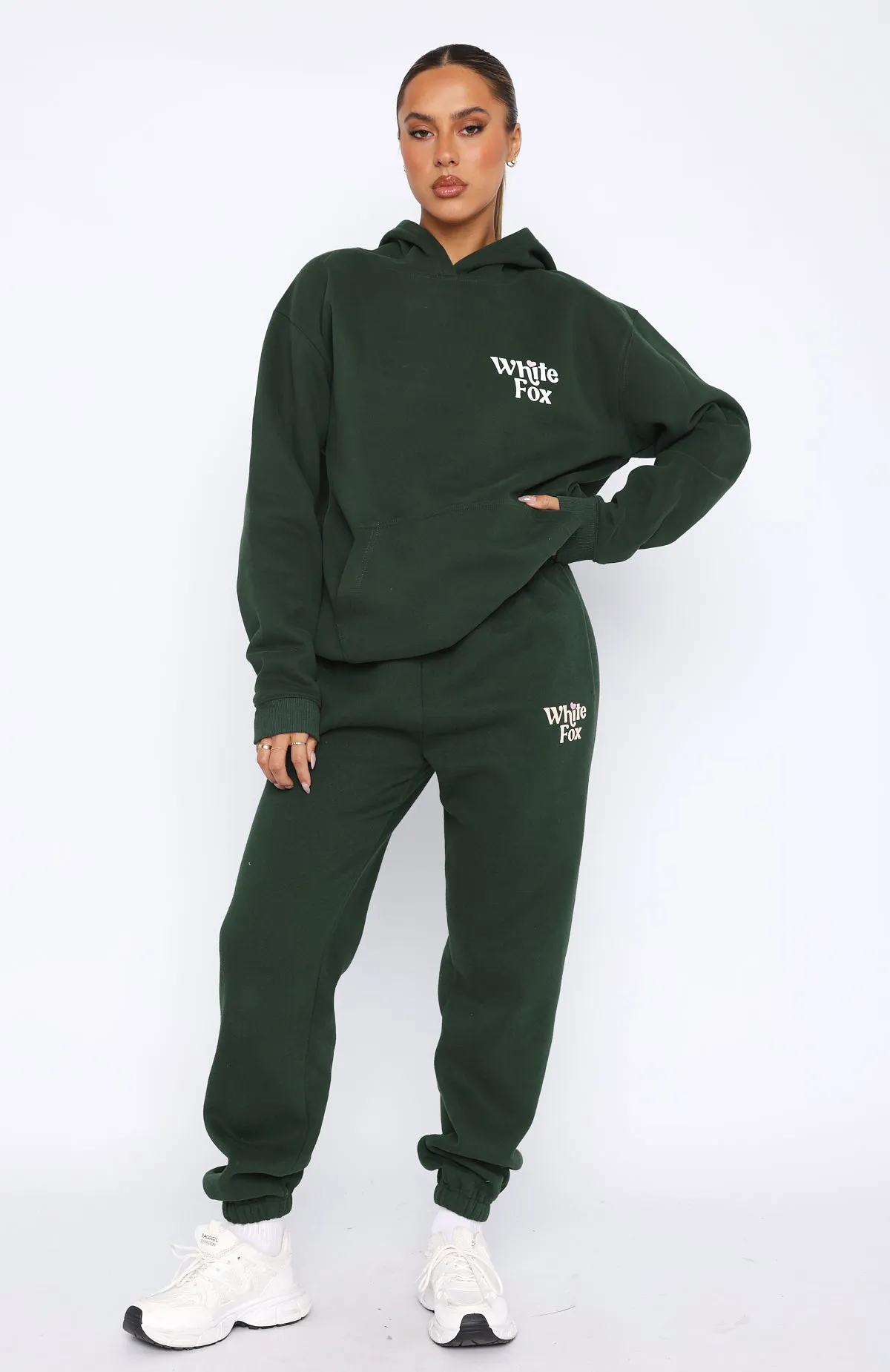 All You Need Is Love Sweatpants Forest Green