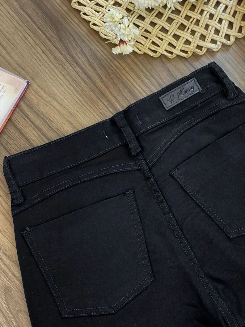 Calça Jeans Flare Black 7525/1005. 7/E)