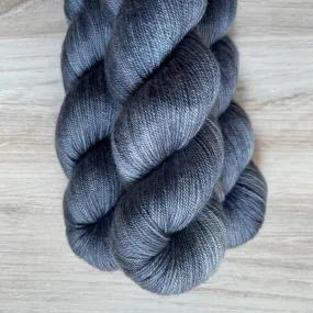 Circus Tonic Handmade - Storm - Soiree Fingering