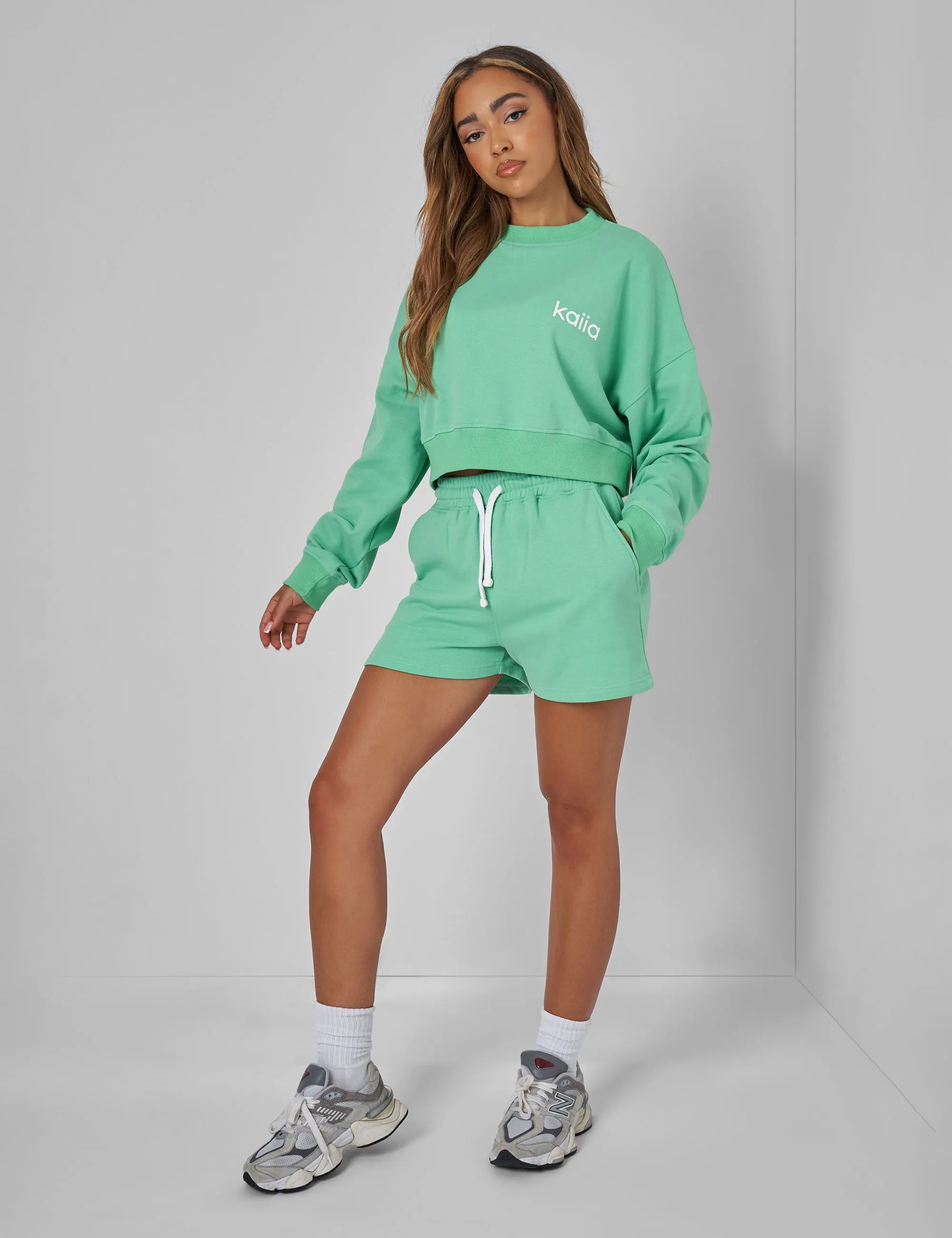 Kaiia Slogan Cropped Sweatshirt Green