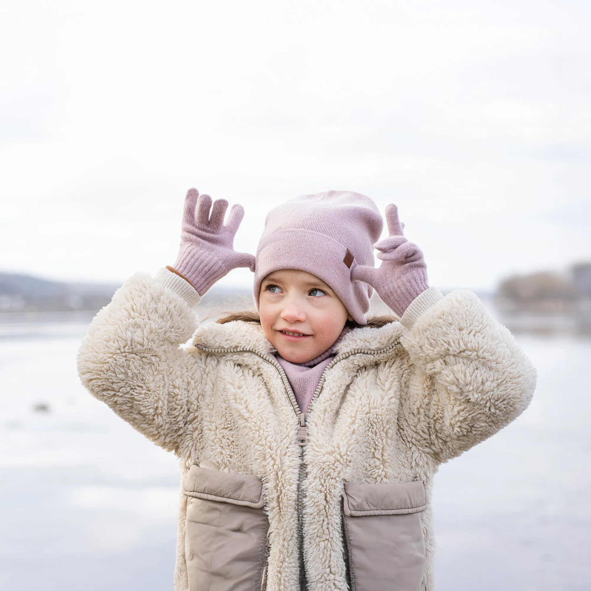 Kids' Knit Beanie & Gloves 2-Piece