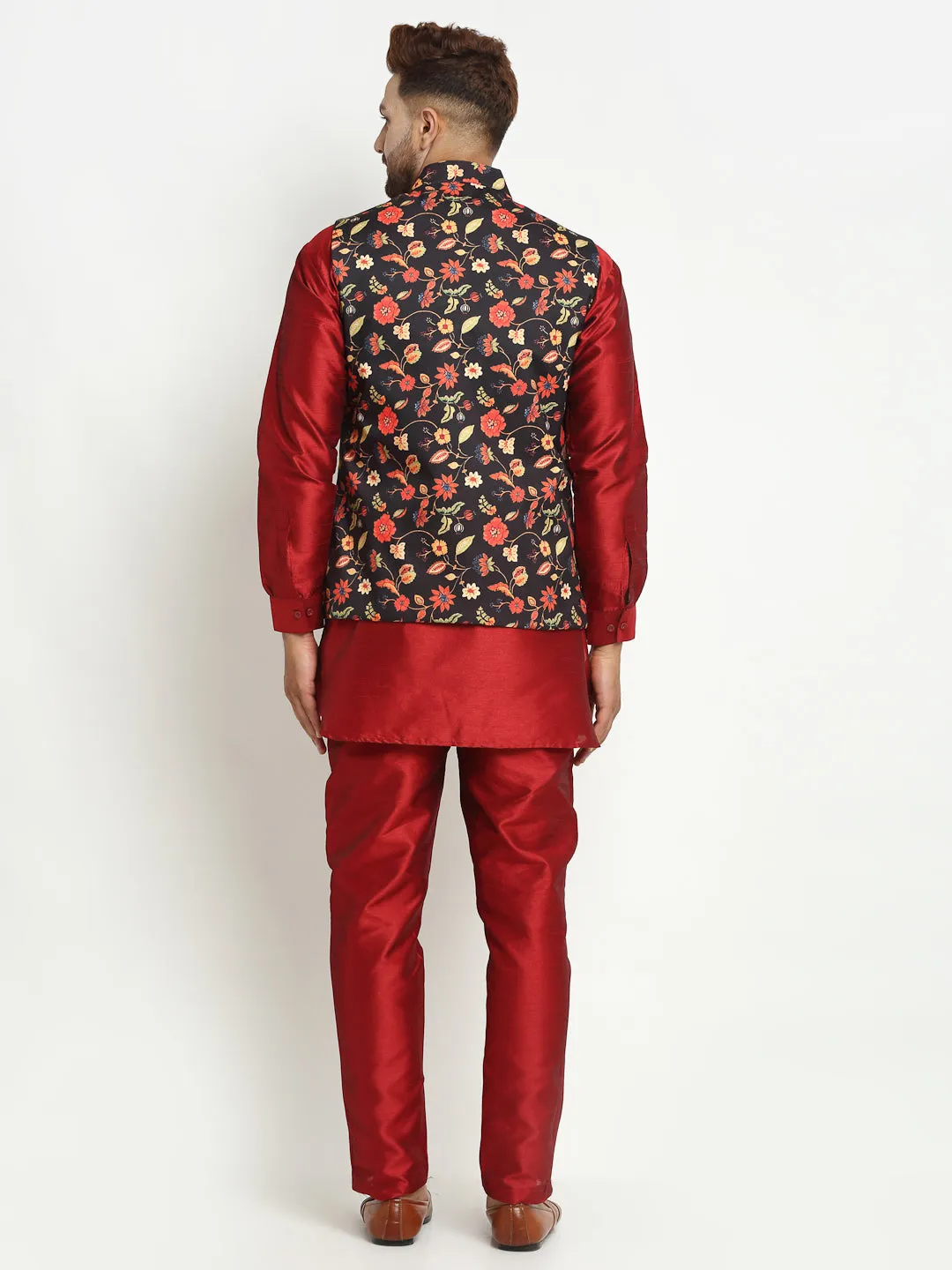 Men's Silk Blend Maroon Kurta With Pyjama & Black Printed Nehru Jacket - Benstoke