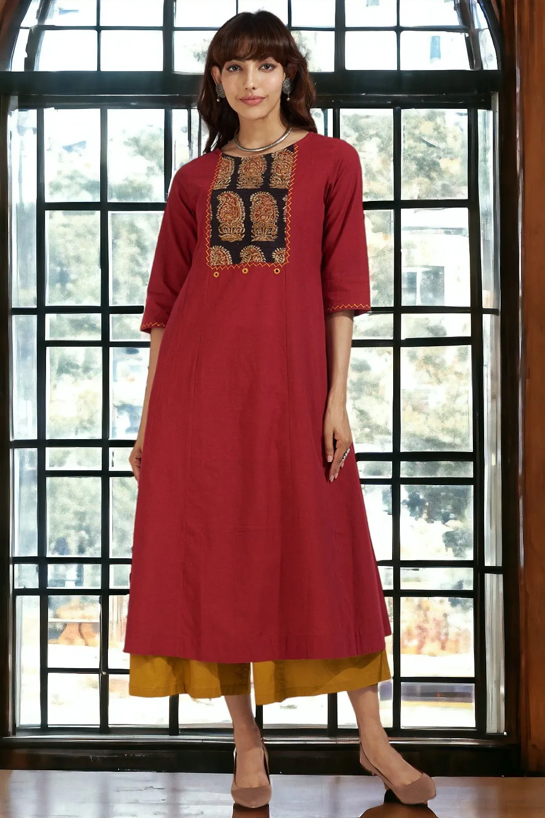 pintuck yoke kurta - scarlet red & noir paisleys