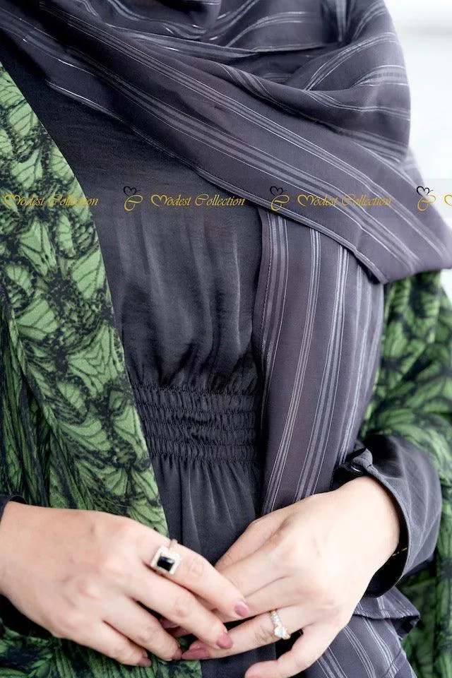 Roshny Abaya Green