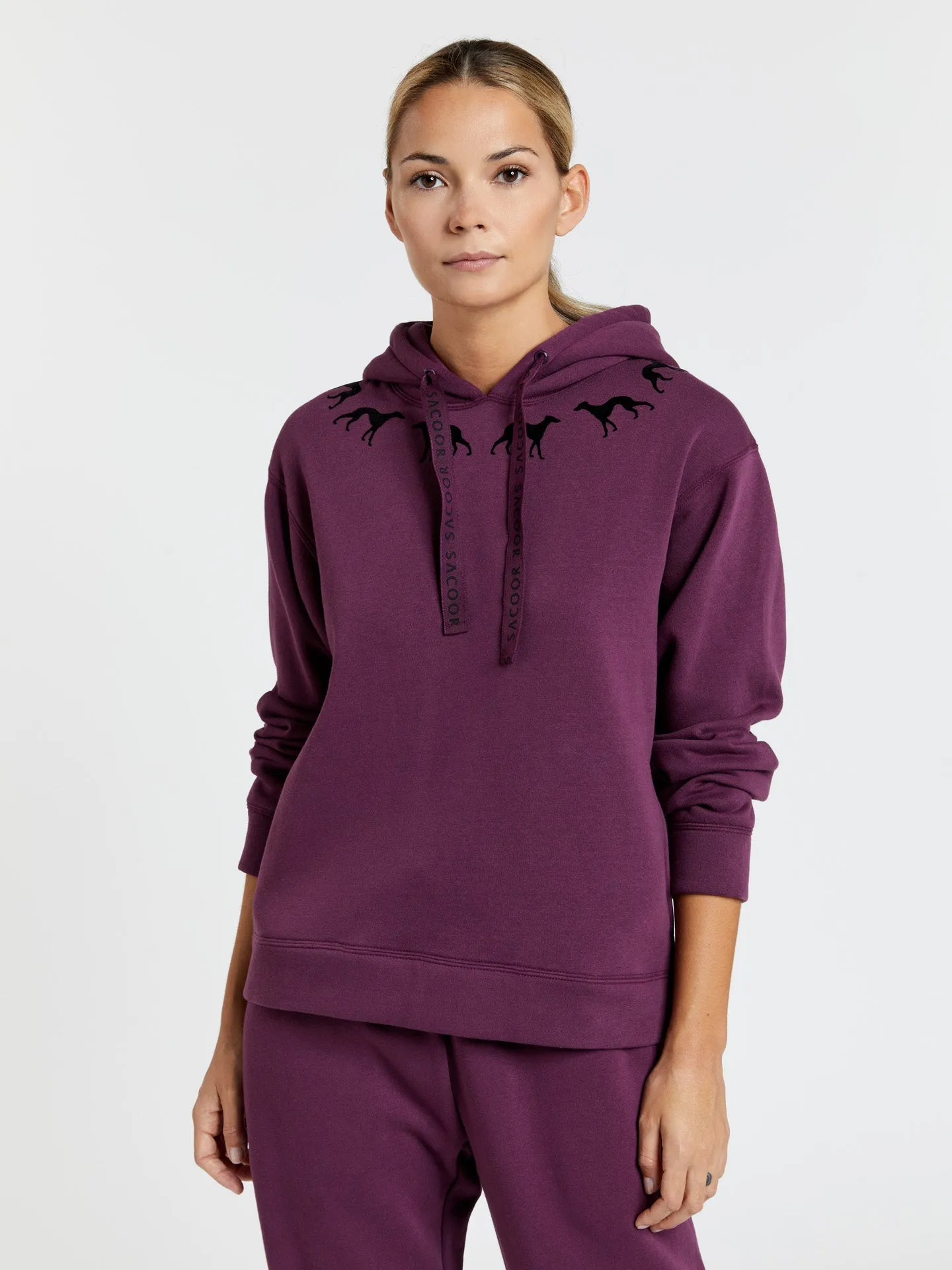 Sweatshirt with hoodie and logo print