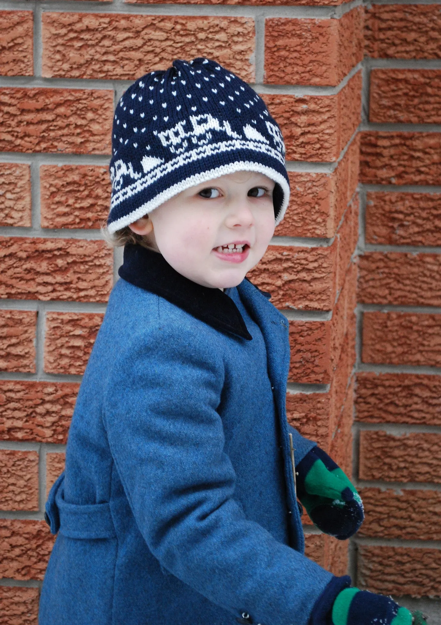 There Goes the Snow Plow! Hat Pattern (PDF) - Knitting Pattern by Phibersmith Designs