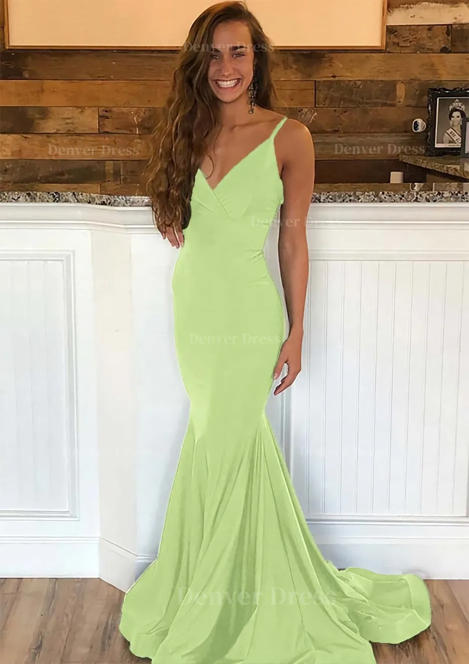 Trumpet/Mermaid Sleeveless Sweep Train Charmeuse Prom Dress With Pleated