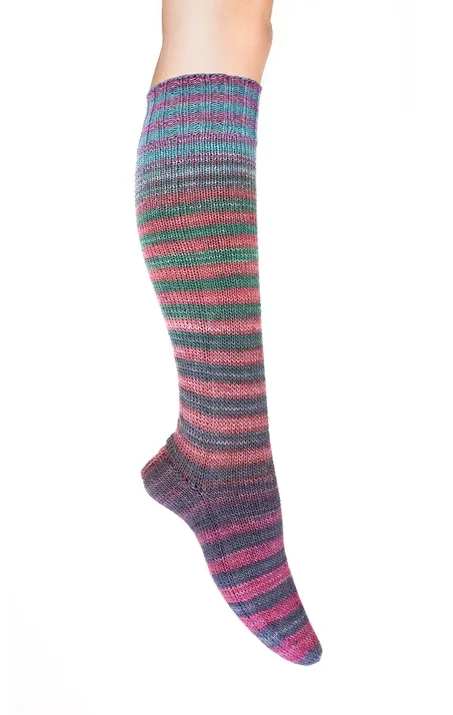 Urth Yarns Uneek Sock Kits