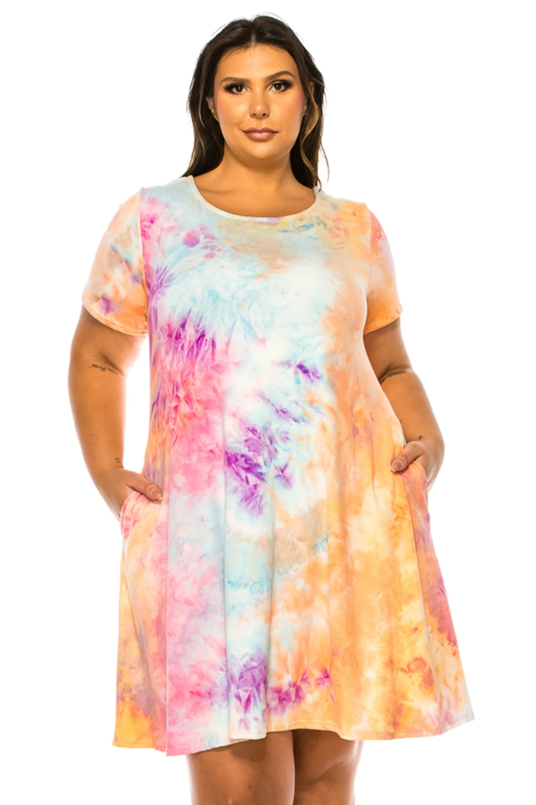 Women's PLUS SIZE Printed Short Sleeve Dress with Round Neckline and Side Pockets